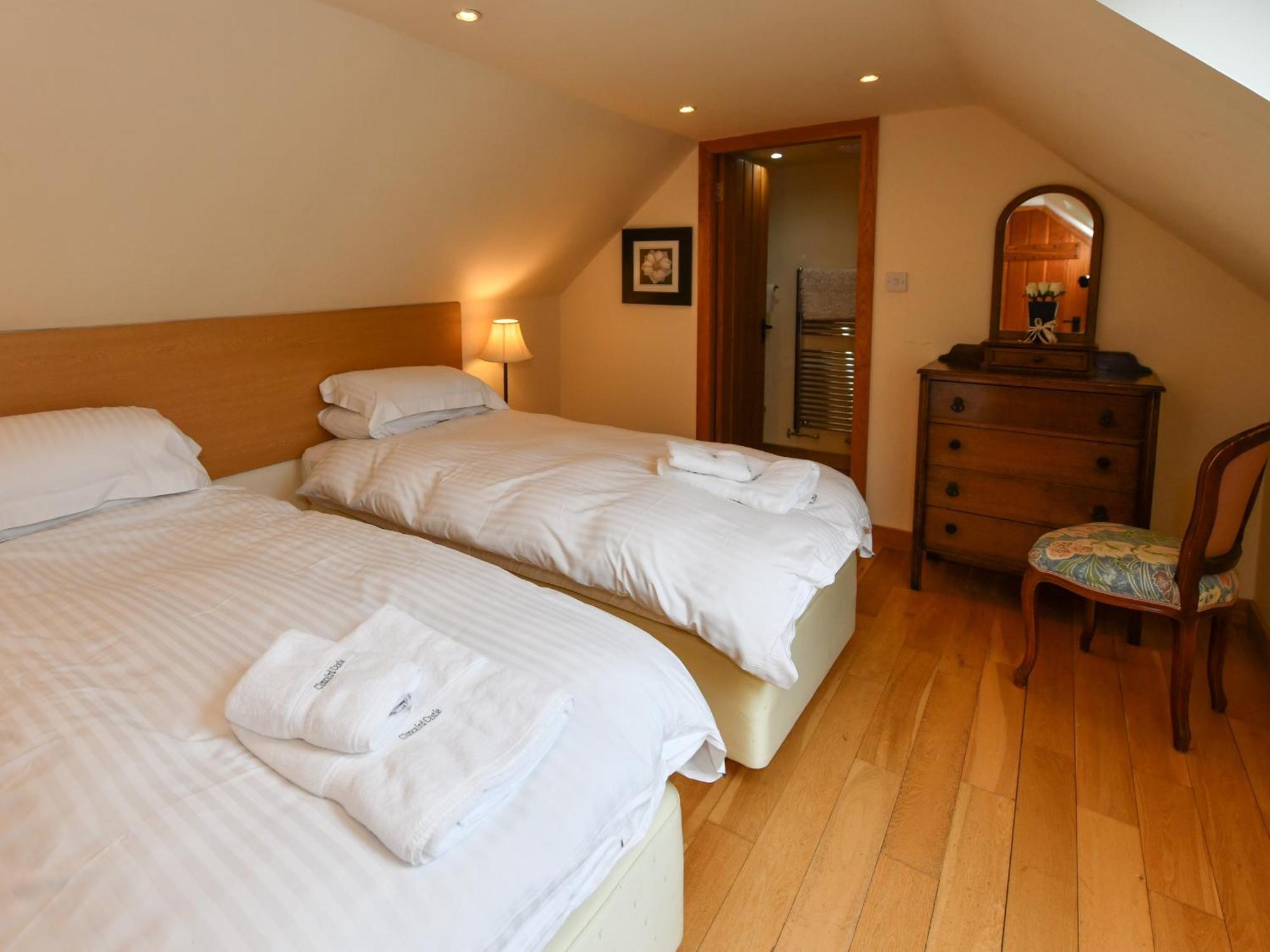 Cloncaird Castle Estate Cottages Maybole Kamer foto