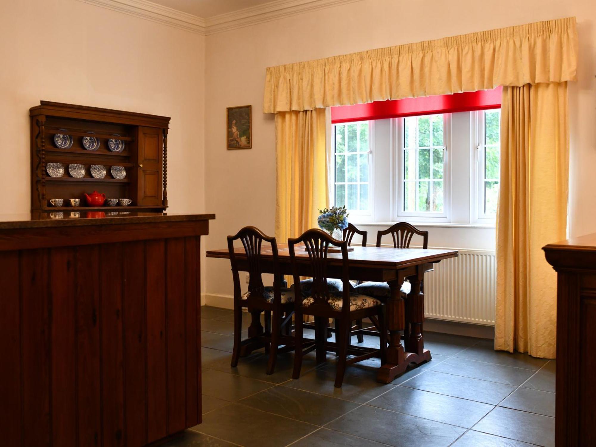 Cloncaird Castle Estate Cottages Maybole Kamer foto