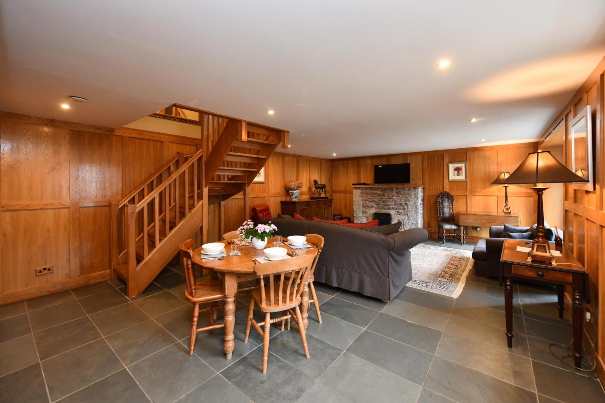 Cloncaird Castle Estate Cottages Maybole Buitenkant foto